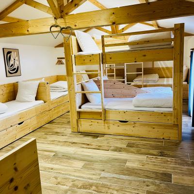 Chambre convives La Grange aux Camélias